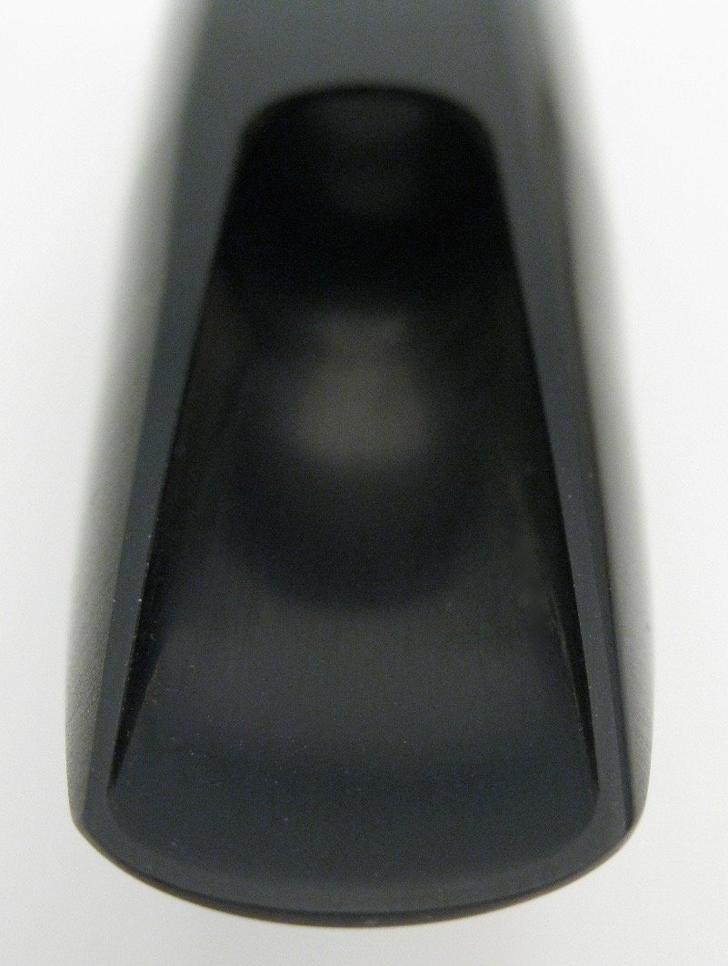 front view of facing and rails on morgan florida baritone jazz hard rubber saxophone mouthpiece 