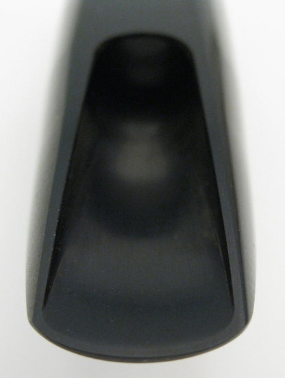 front view of facing and rails on morgan florida baritone jazz hard rubber saxophone mouthpiece 